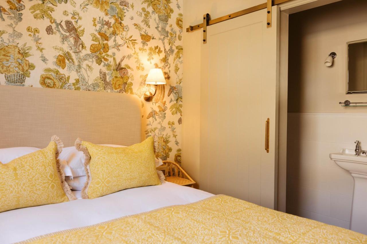 Cosy Kamer met Kingsize Bed