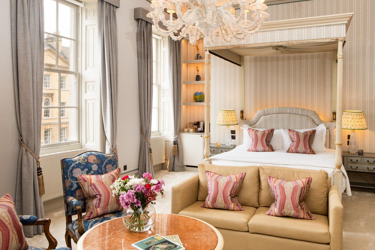 Suite avec Lit à Baldaquin