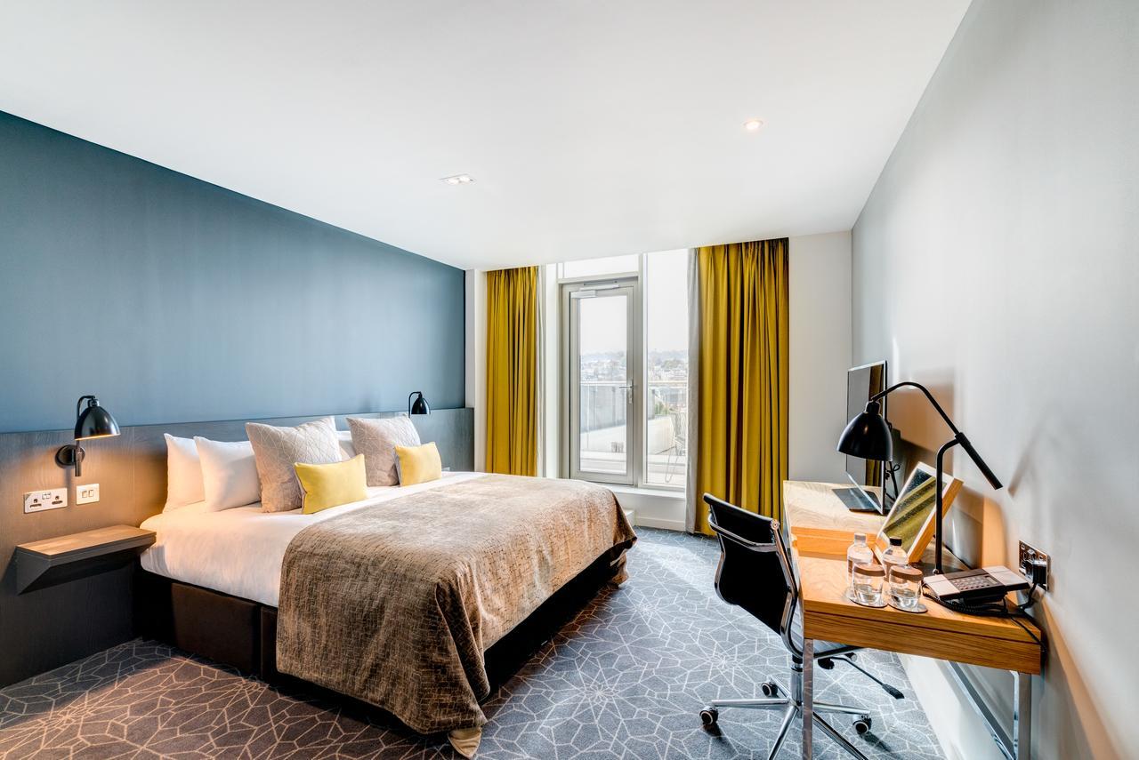 Doppelzimmer mit Balkon