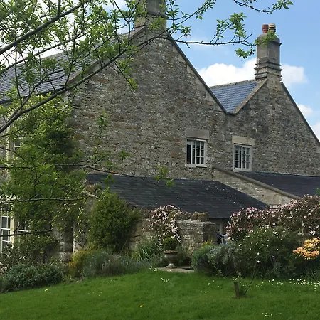 Roundhill Farmhouse-2